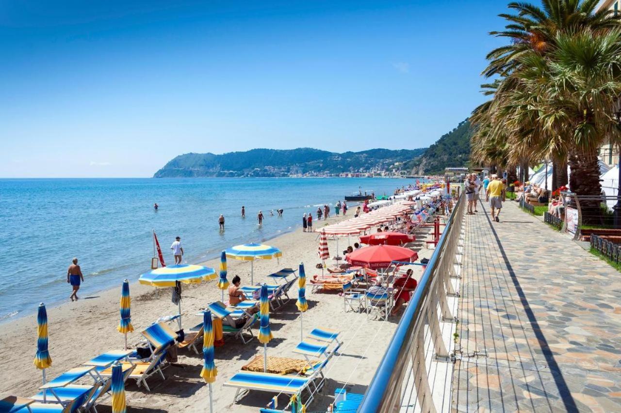 Delizioso Trilocale A Due Passi Dal Mare Di Albenga Daire Dış mekan fotoğraf